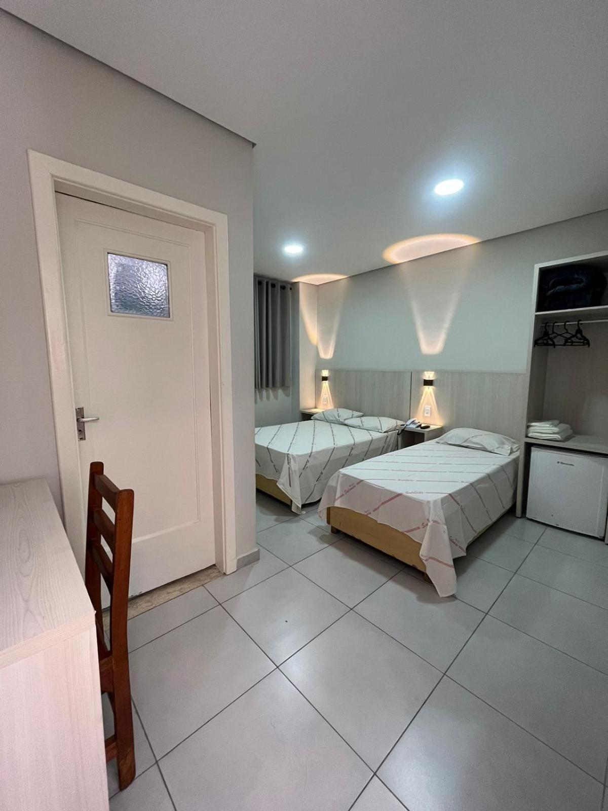 Hotel Salomao - Proximo A 25 De Marco, Bom Retiro, Bras E Rua Santa Efigenia, A 2 Minutos Do Mirante Sampa Sky E Pista De Skate Anhangabau São Paulo Zewnętrze zdjęcie