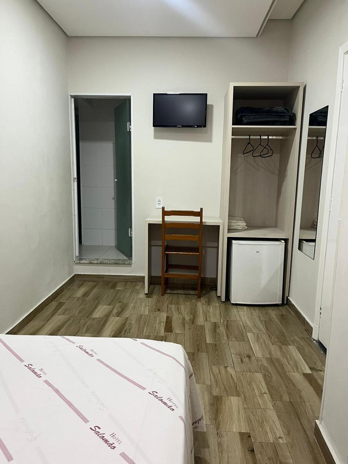 Hotel Salomao - Proximo A 25 De Marco, Bom Retiro, Bras E Rua Santa Efigenia, A 2 Minutos Do Mirante Sampa Sky E Pista De Skate Anhangabau São Paulo Zewnętrze zdjęcie