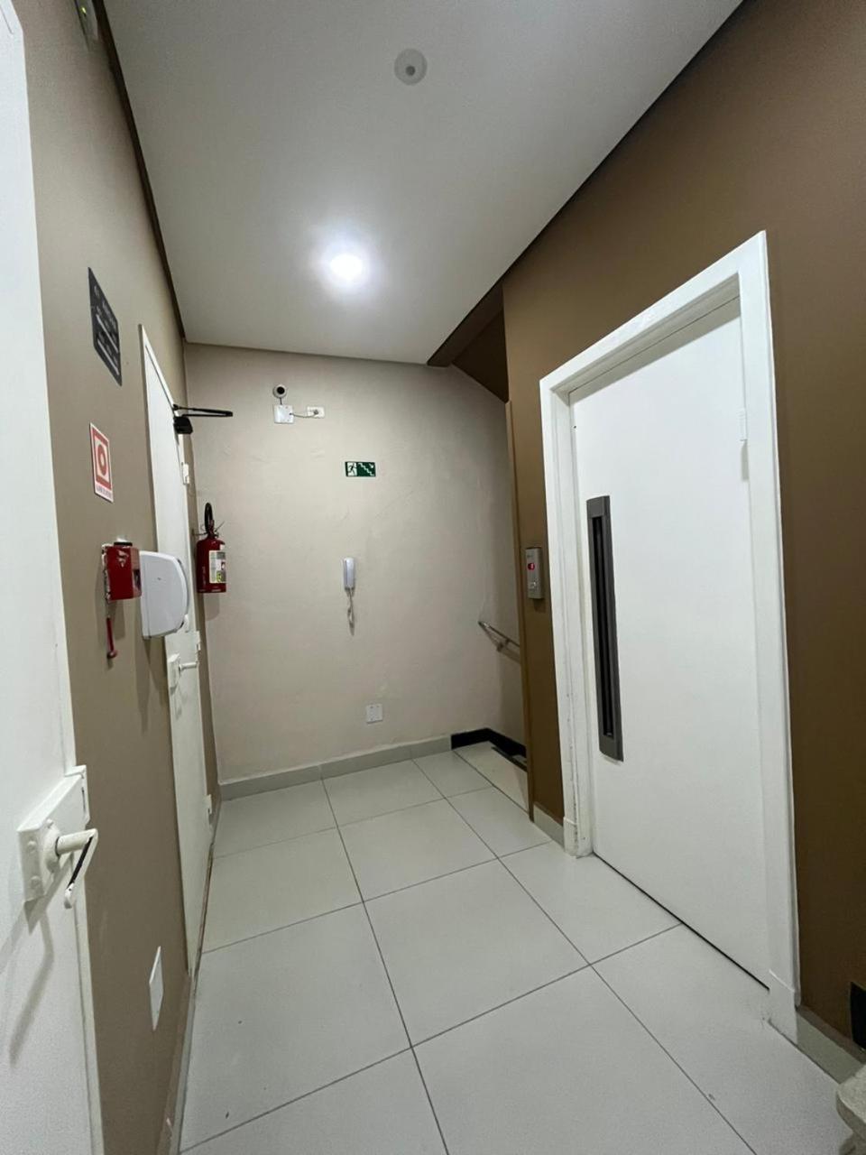 Hotel Salomao - Proximo A 25 De Marco, Bom Retiro, Bras E Rua Santa Efigenia, A 2 Minutos Do Mirante Sampa Sky E Pista De Skate Anhangabau São Paulo Zewnętrze zdjęcie