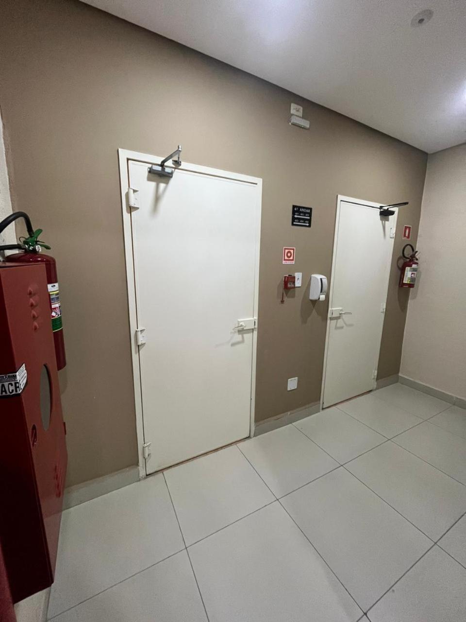 Hotel Salomao - Proximo A 25 De Marco, Bom Retiro, Bras E Rua Santa Efigenia, A 2 Minutos Do Mirante Sampa Sky E Pista De Skate Anhangabau São Paulo Zewnętrze zdjęcie