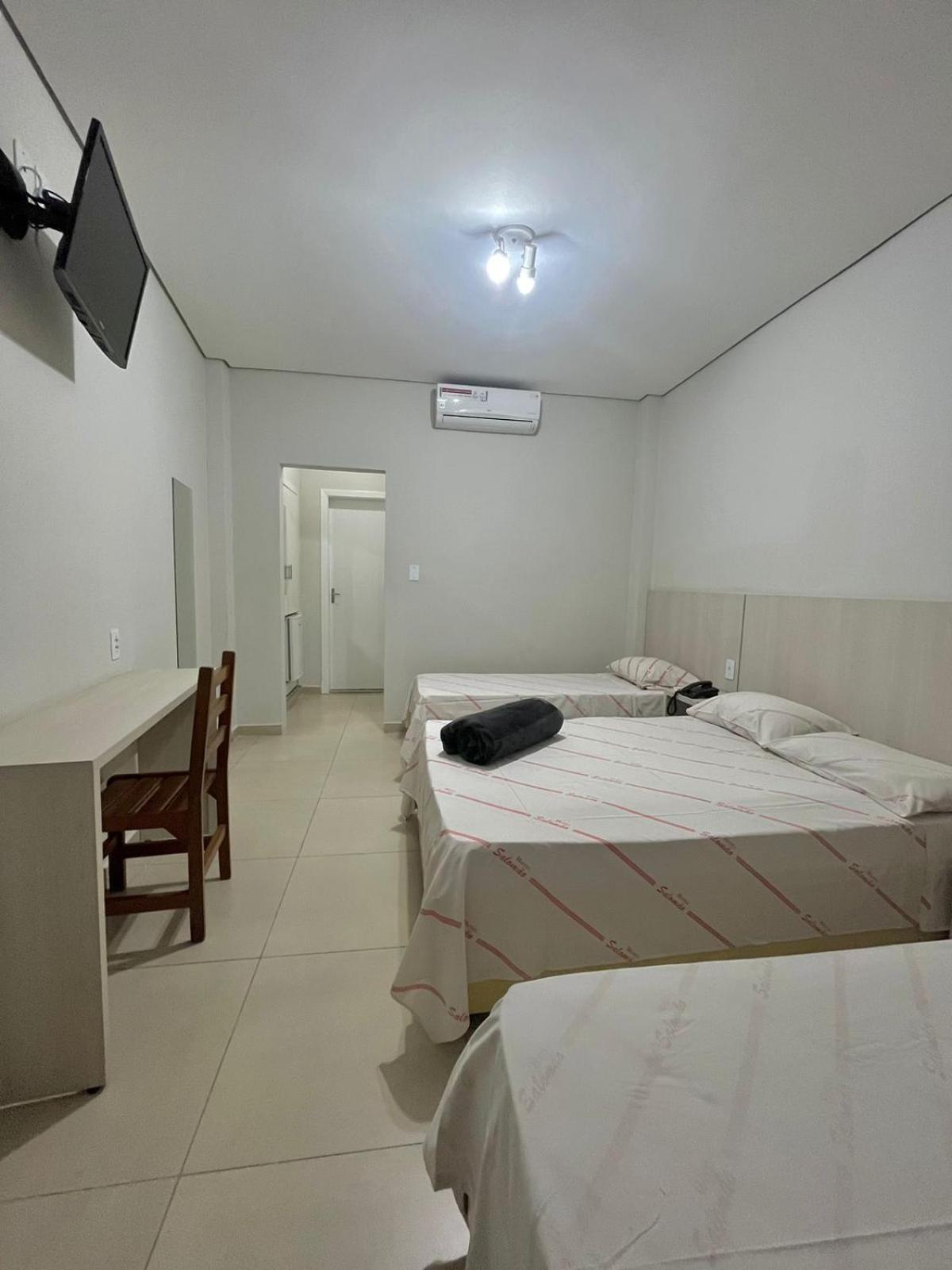 Hotel Salomao - Proximo A 25 De Marco, Bom Retiro, Bras E Rua Santa Efigenia, A 2 Minutos Do Mirante Sampa Sky E Pista De Skate Anhangabau São Paulo Zewnętrze zdjęcie